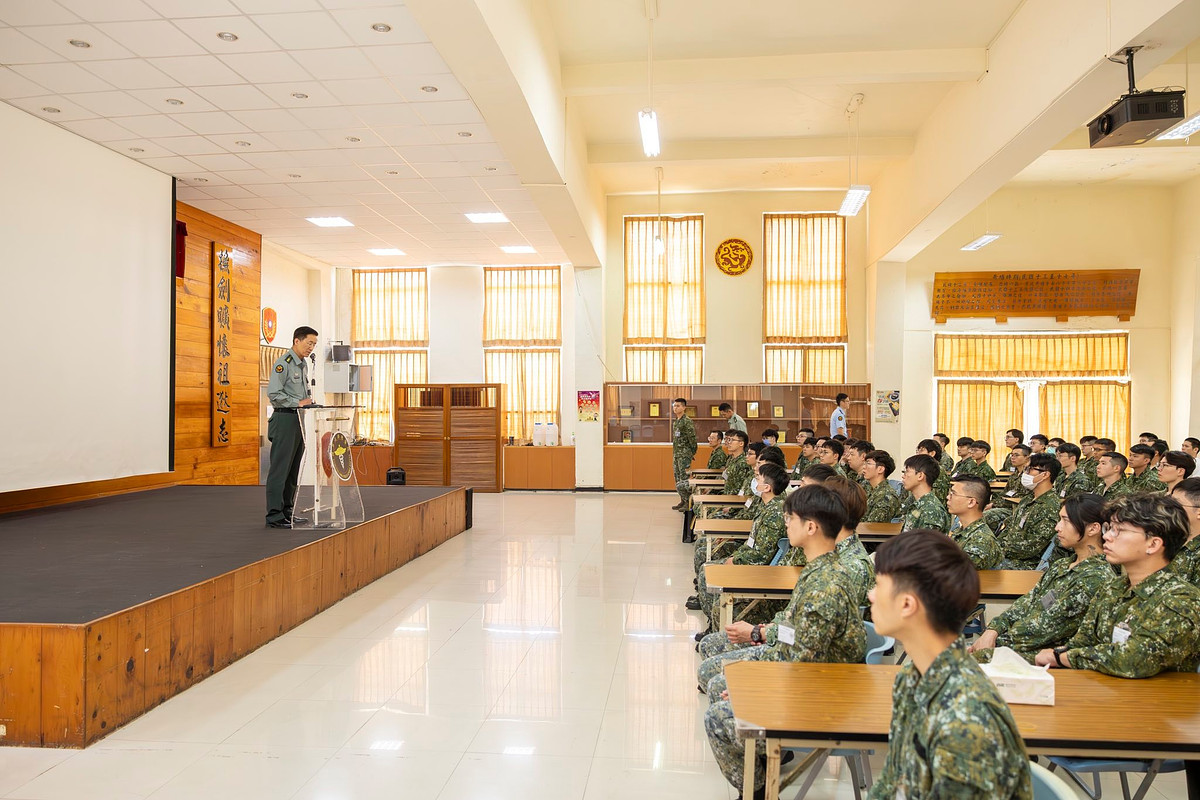 参加者の集合写真